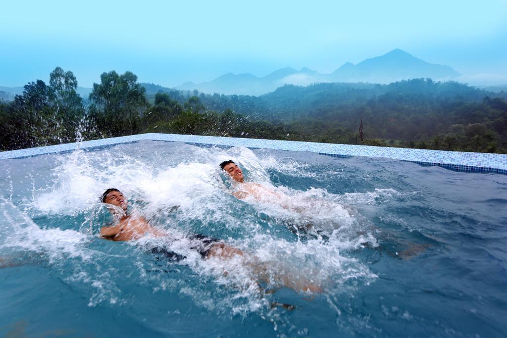 Petals Resorts Wayanad Tariyod Exterior photo
