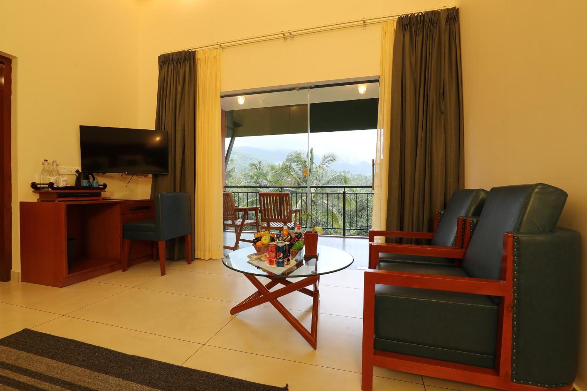Petals Resorts Wayanad Tariyod Exterior photo