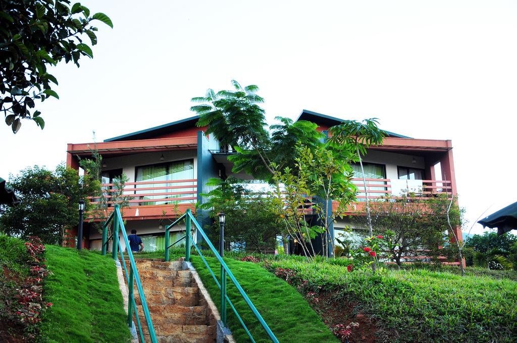 Petals Resorts Wayanad Tariyod Exterior photo